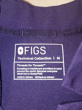 Figs Technical Collection Top in Deep Purple